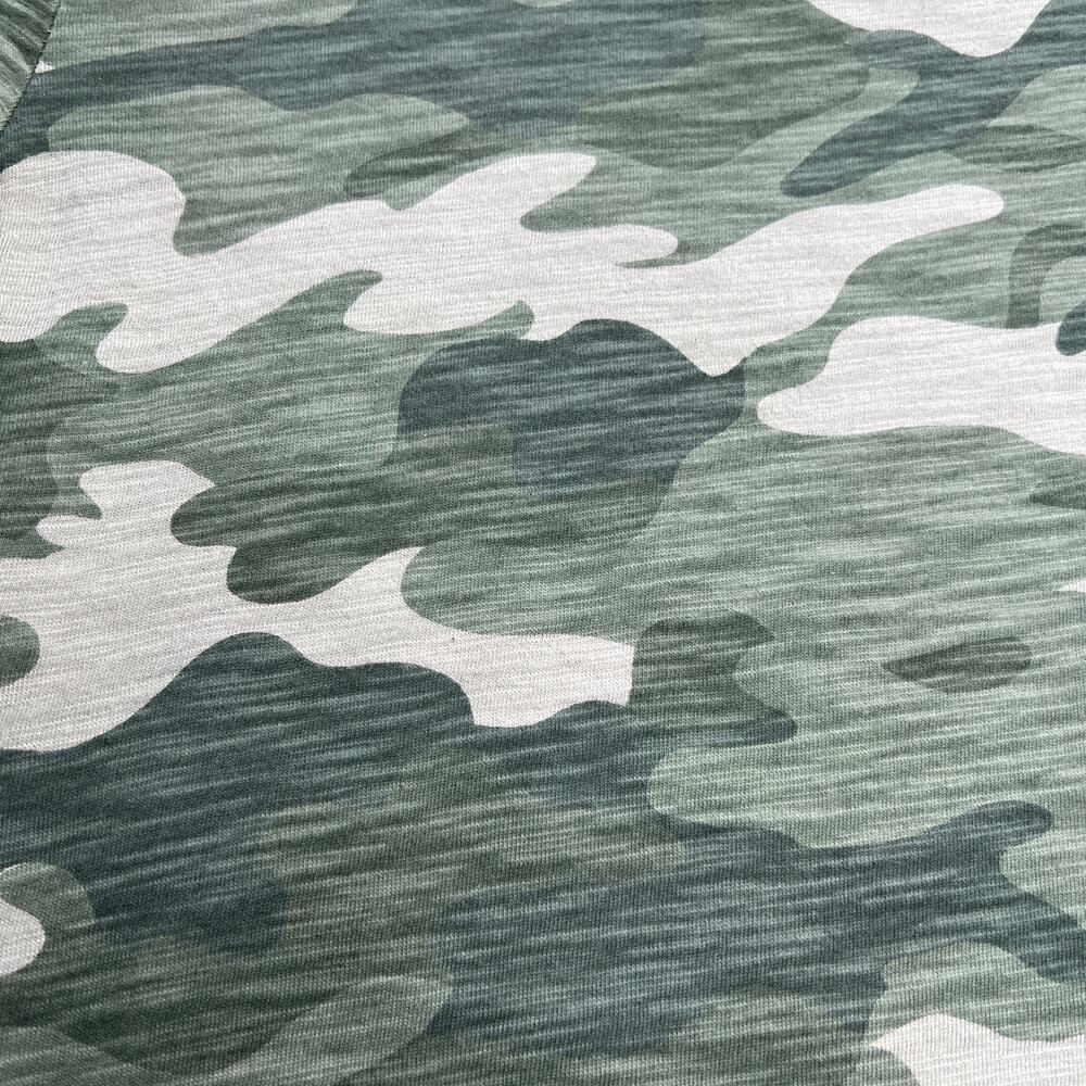 Old Navy Camo Tee Medium - Picture 3 of 6